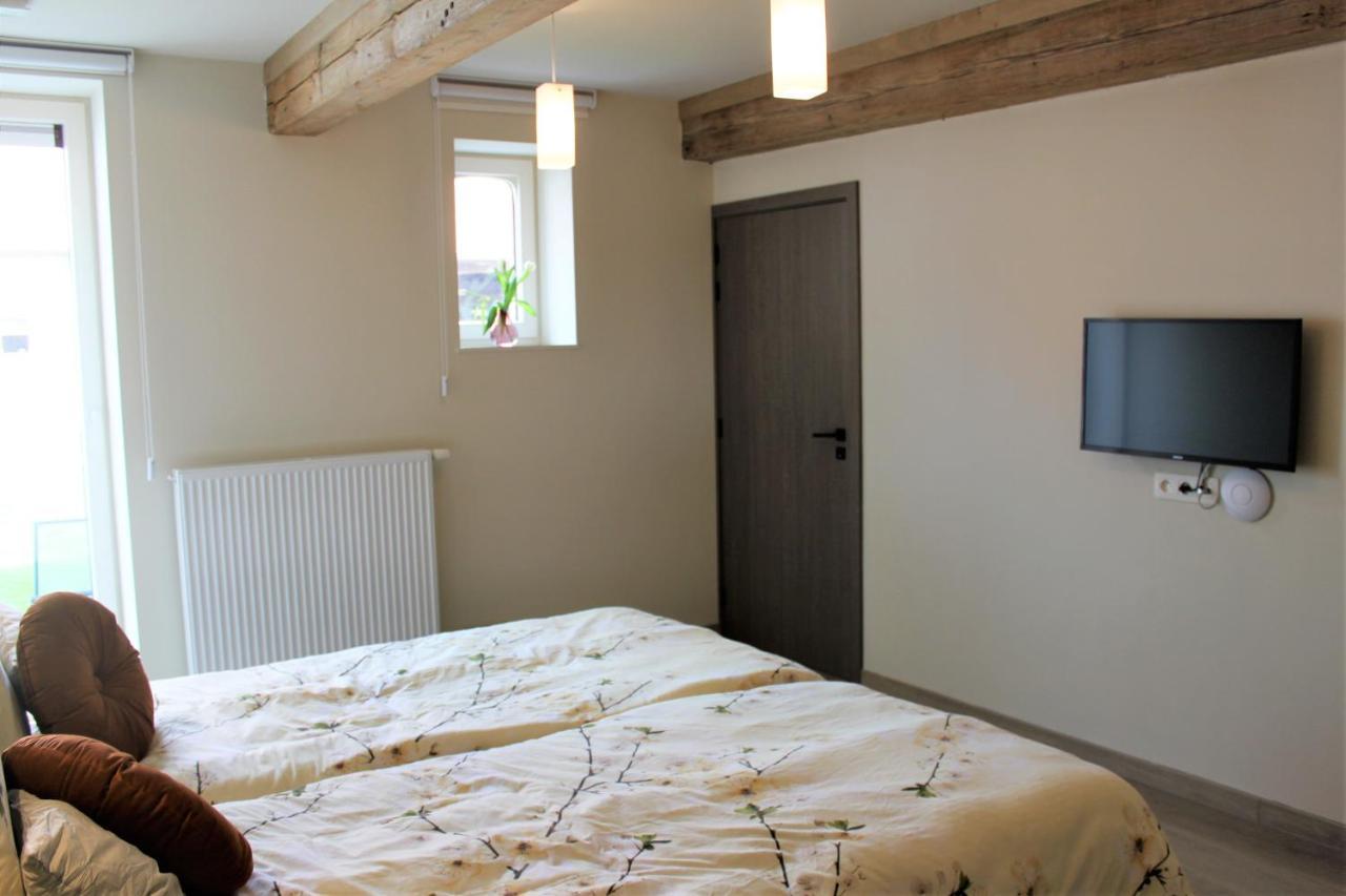 Bibi'S Boerderij Bed & Breakfast Верне Екстериор снимка