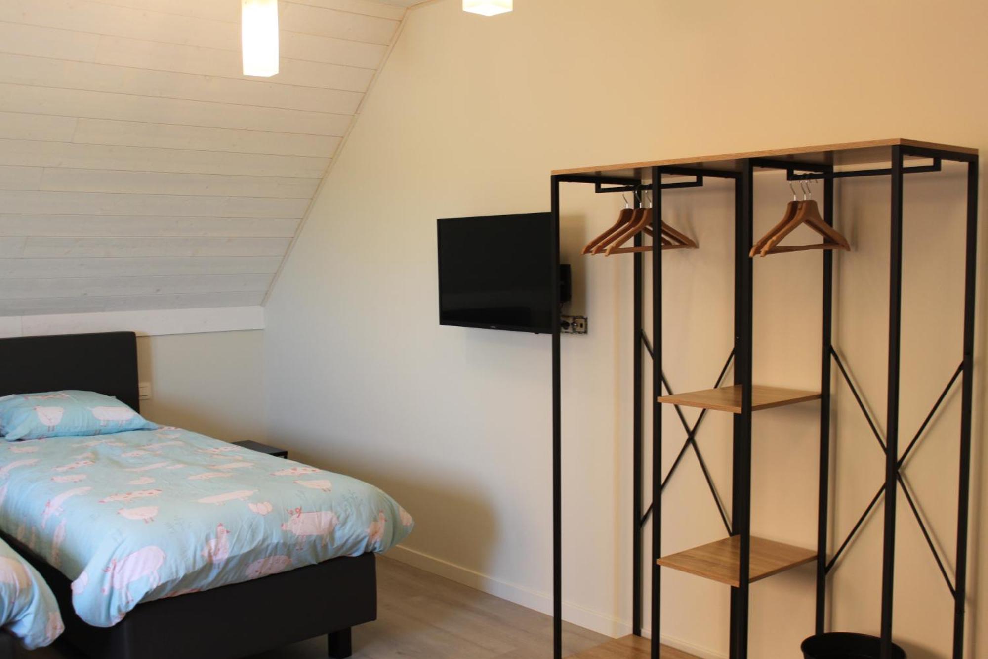 Bibi'S Boerderij Bed & Breakfast Верне Екстериор снимка